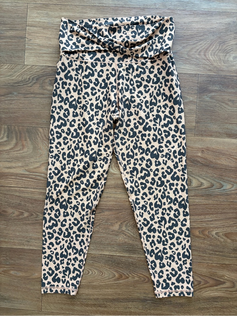 Offline aerie animal print leggings *XL*